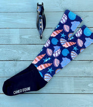 Load image into Gallery viewer, Cameo Marmaduke Socks