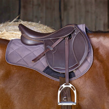 Load image into Gallery viewer, Norton Club Rexine Evol Close Contact Saddle