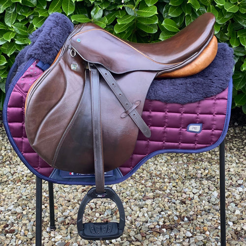 Stubben Siegfried 17.5” Brown Jump Saddle