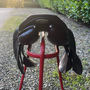 Stubben Genesis 17.5” Brown Jump Saddle