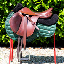 Load image into Gallery viewer, Prestige Eventing 18” Tobacco Brown Jump Saddle