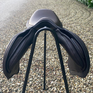 EcoRider Freedom 17.5” Black Adjustable Jump Saddle