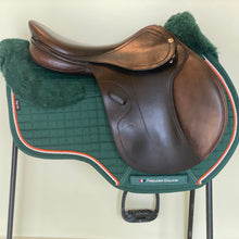 Load image into Gallery viewer, Pessoa Legacy XP3 17.5” Brown Adjustable Jump Saddle