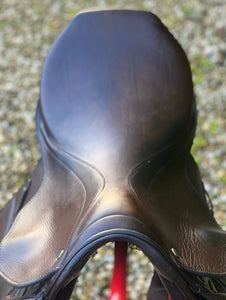 Stubben Genesis 17.5” Brown Jump Saddle