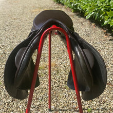 Load image into Gallery viewer, Stubben Scandica 17” Brown Jump Saddle